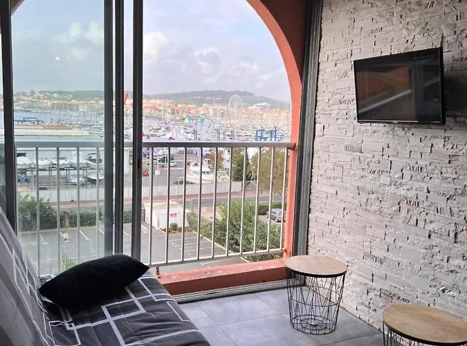 Belle Vue, T2 Mezzanine Vue Port, 50 M De La De La Conque *